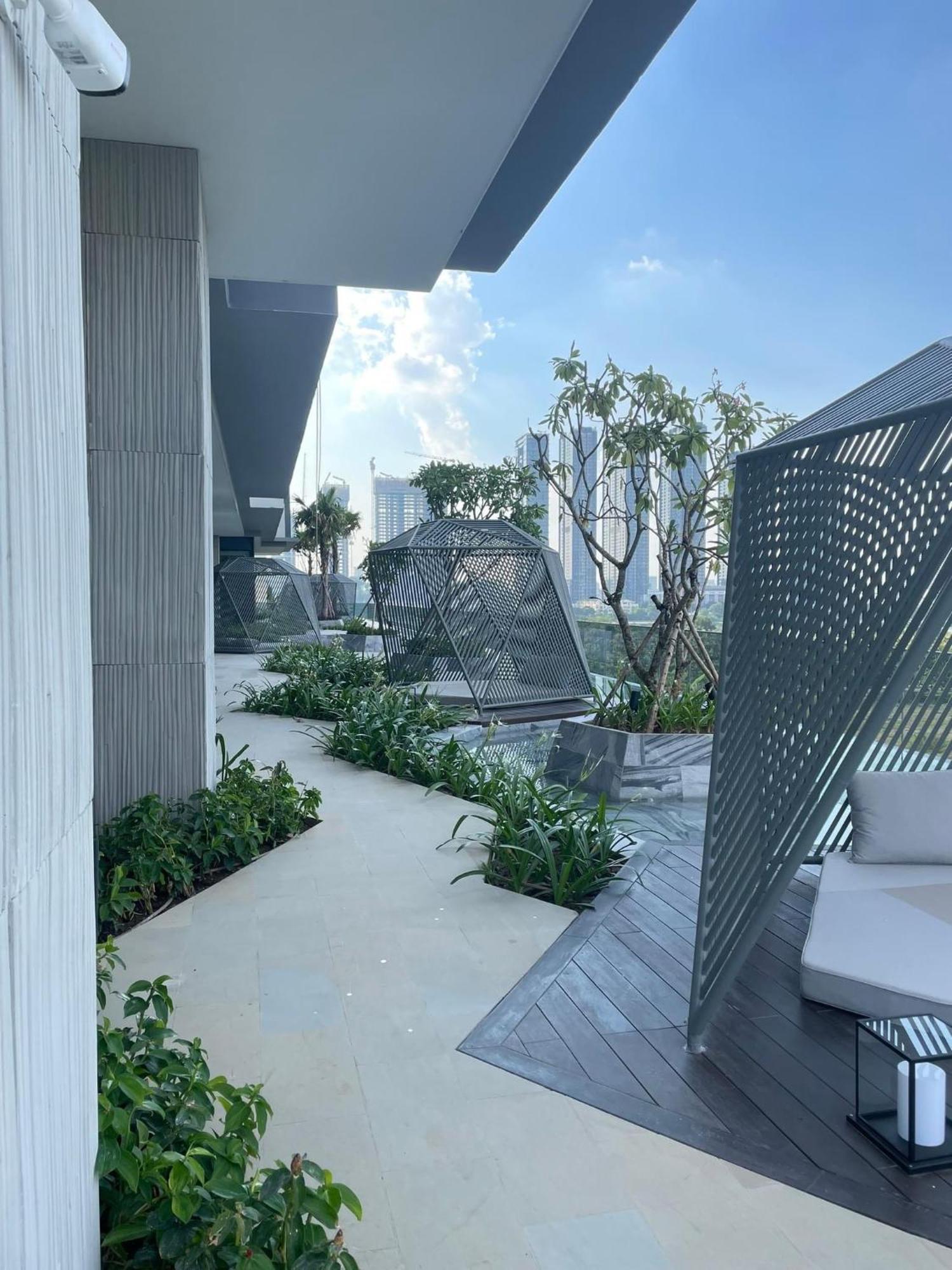 The Crest-Central Saigon Riverside -Free Pool-Gym-Sauna Room-Yoga Room Хошимин Экстерьер фото